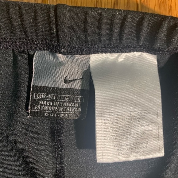 Nike Dri-Fit Front Zip Pants Women's Large Black Stretch Leggings Mid Rise - Picture 3 of 9
